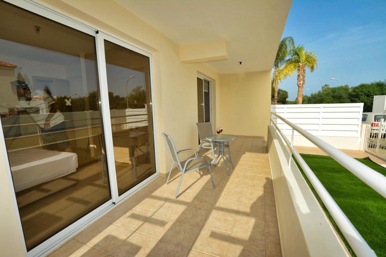 Nissi Martha Apartment أيا نابا المظهر الخارجي الصورة